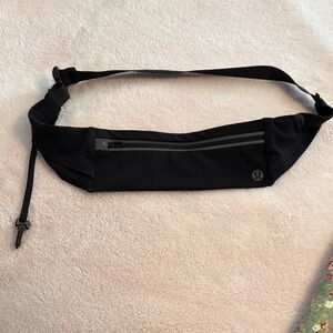 lululemon athletica Black Belt Bag